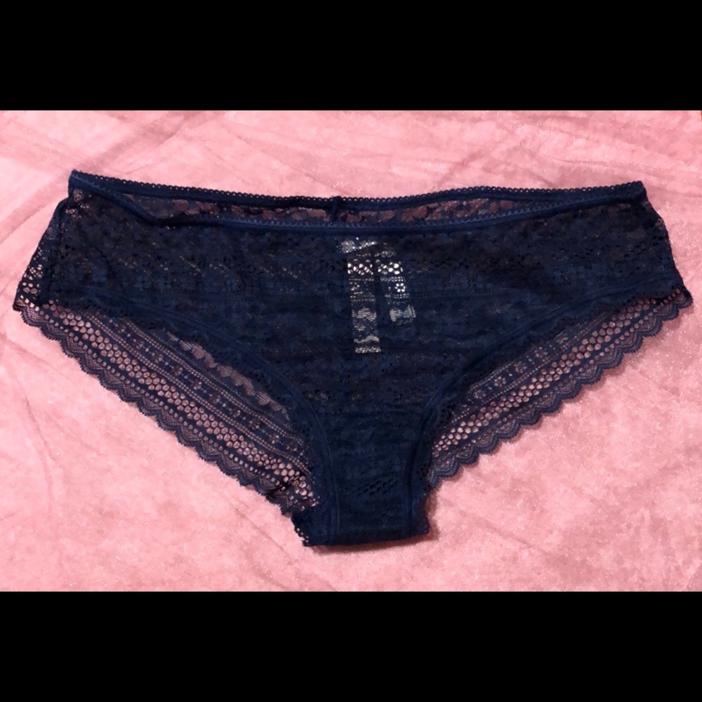 VS Soft Lace Panty